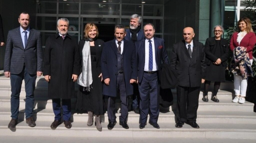 Mimarlık Fakültesi Öğrenci Projeleri Sergisi Açıldı - Resim 18