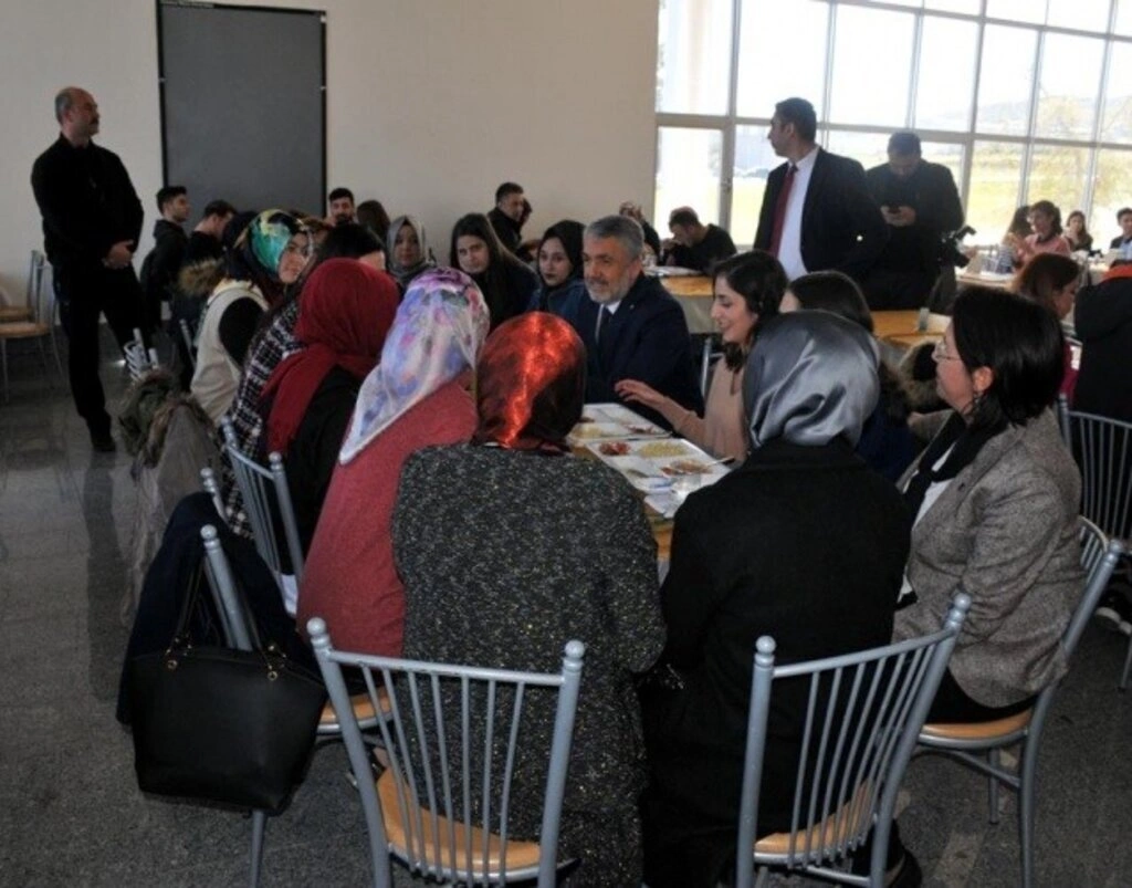 Ondokuz Mayıs Üniversitesi'nde 8 Mart Dünya Kadınlar Günü kutlaması - Resim 37