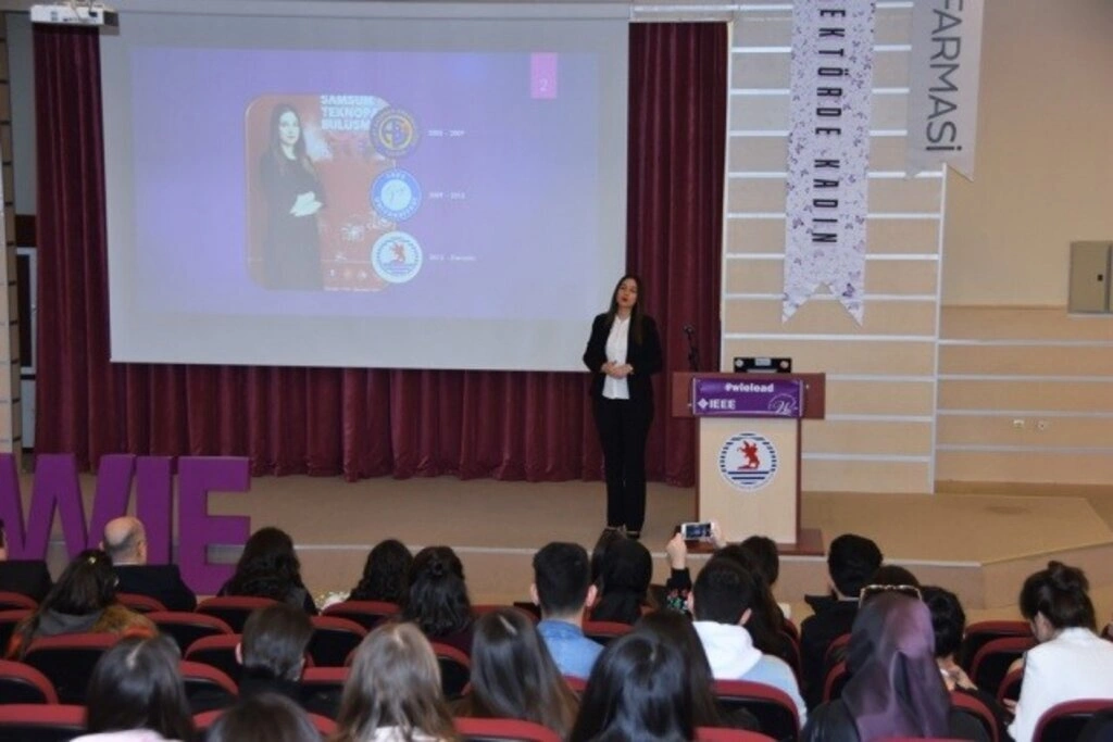 Hayata Alın Terini Katan Sektördeki Kadınlar - Resim 13