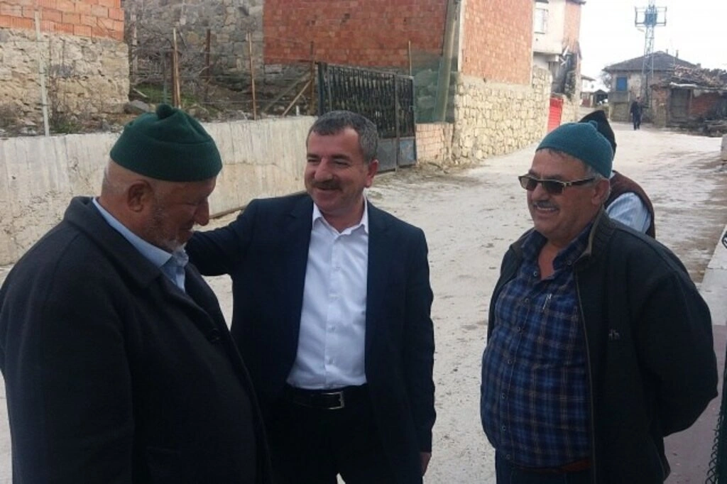 Sebahattin Özdemir Havza'da gönüllere giriyor - Resim 1