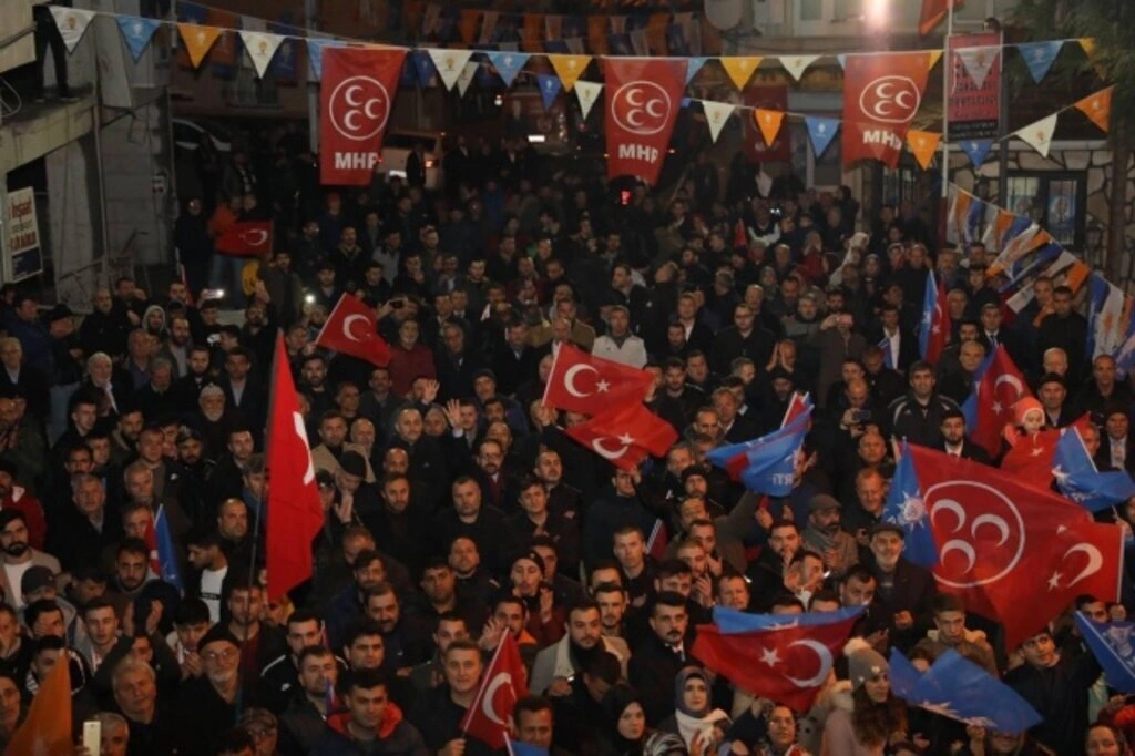Cedit tamam hız kesmeden yola devam - Resim 5