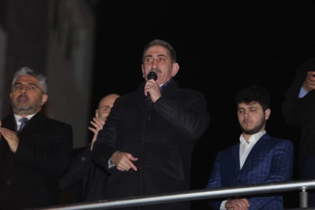 Cedit tamam hız kesmeden yola devam - Resim 11