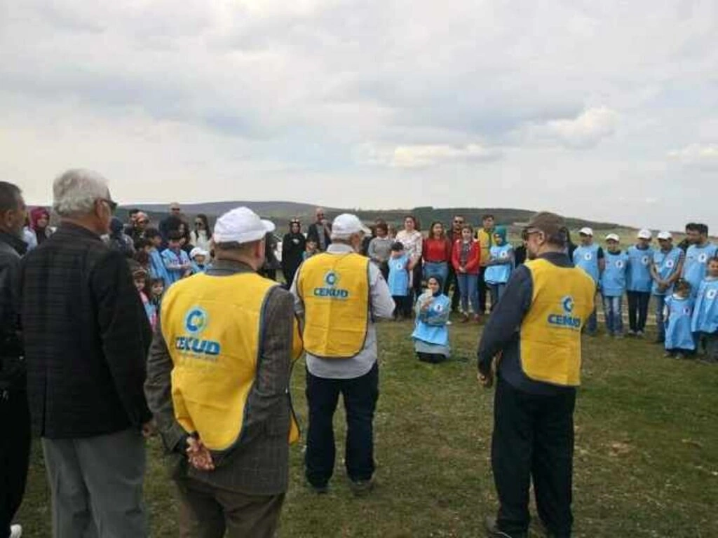 ÇEKUD'dan Samsun'a Yüzlerce Fidan - Resim 9