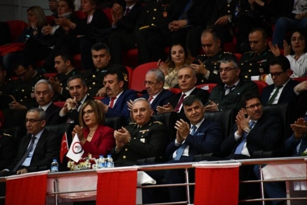 23 Nisan Ulusal Egemenlik ve Çocuk Bayramı Samsun'da Coşkuyla Kutlandı - Resim 12