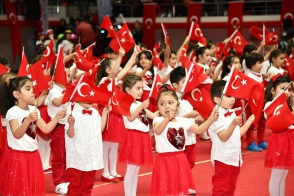 23 Nisan Ulusal Egemenlik ve Çocuk Bayramı Samsun'da Coşkuyla Kutlandı - Resim 21