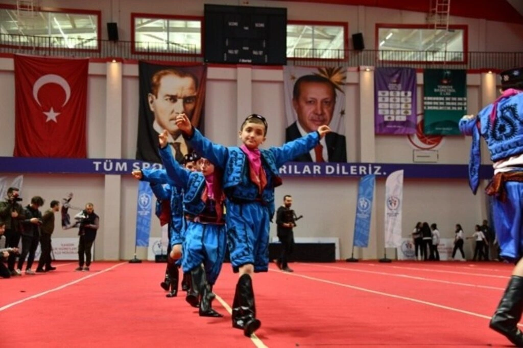 23 Nisan Ulusal Egemenlik ve Çocuk Bayramı Samsun'da Coşkuyla Kutlandı - Resim 25