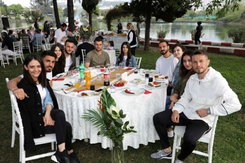 Samsunspor ailesi biraraya geldi - Resim 3