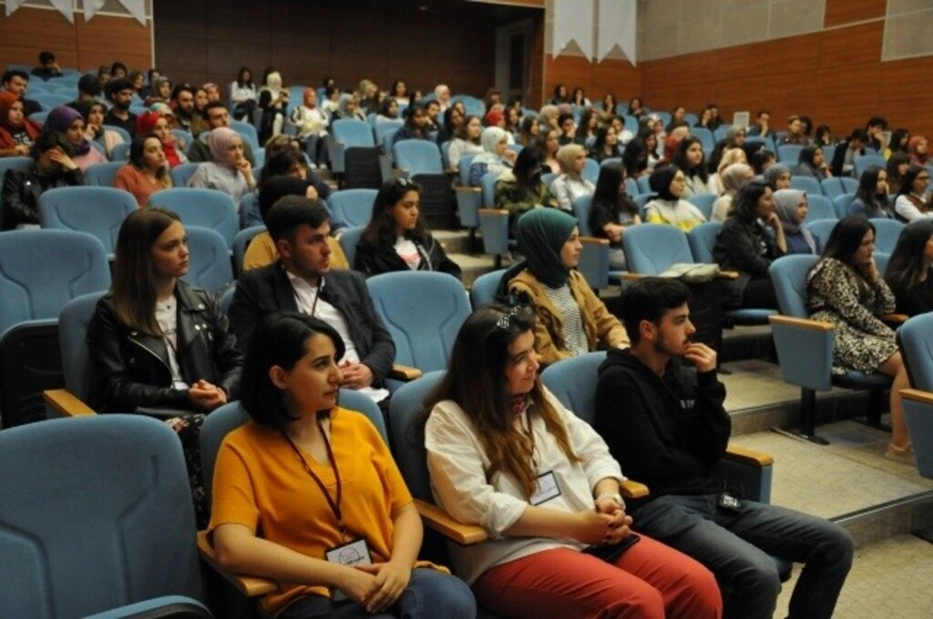 Psikoloji Topluluğundan 100. Yıla Özel Psikoloji Günleri - Resim 6