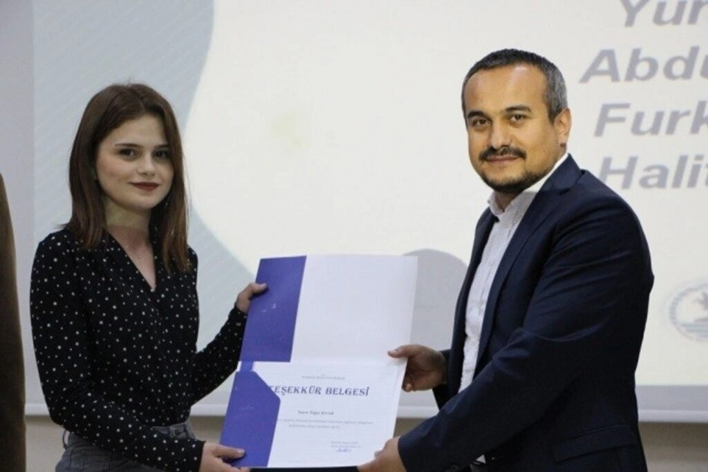İletişim Fakültesi Genç İletişimciler Ödül Töreni - Resim 8