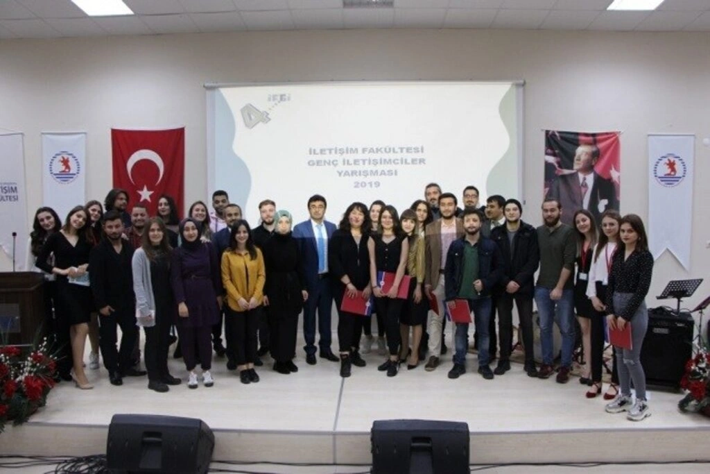 İletişim Fakültesi Genç İletişimciler Ödül Töreni - Resim 12