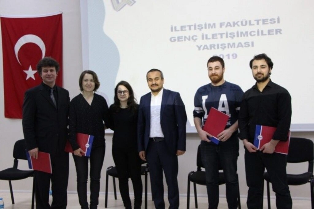 İletişim Fakültesi Genç İletişimciler Ödül Töreni - Resim 15