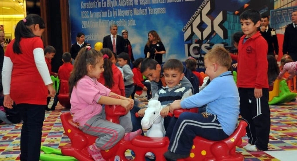 2015 Yılında 2015 Mutlu Çocuk Projesi - Resim 7