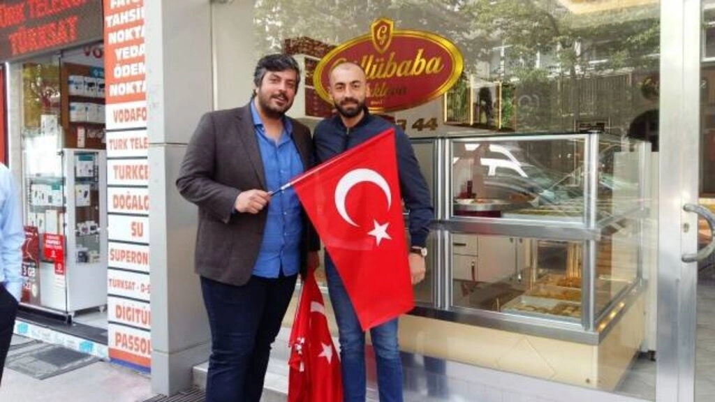 SAMGİAD ve TÜGİK ailesi 1919 adet Türk Bayrağı Dağıttı - Resim 16