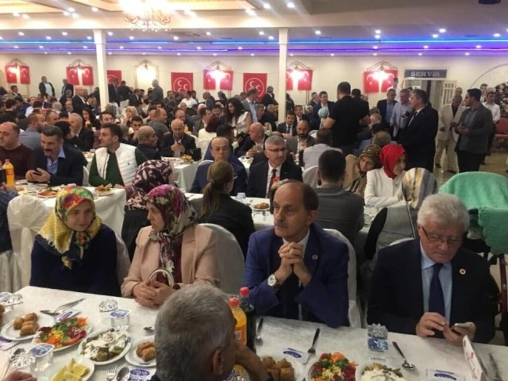 MHP Samsun İl Başkanlığı İftar Programı Fotoğrafları - Resim 2