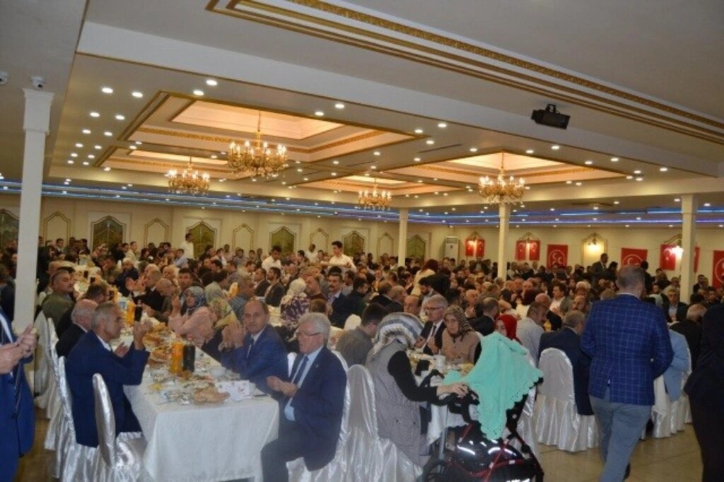 MHP Samsun İl Başkanlığı İftar Programı Fotoğrafları - Resim 12