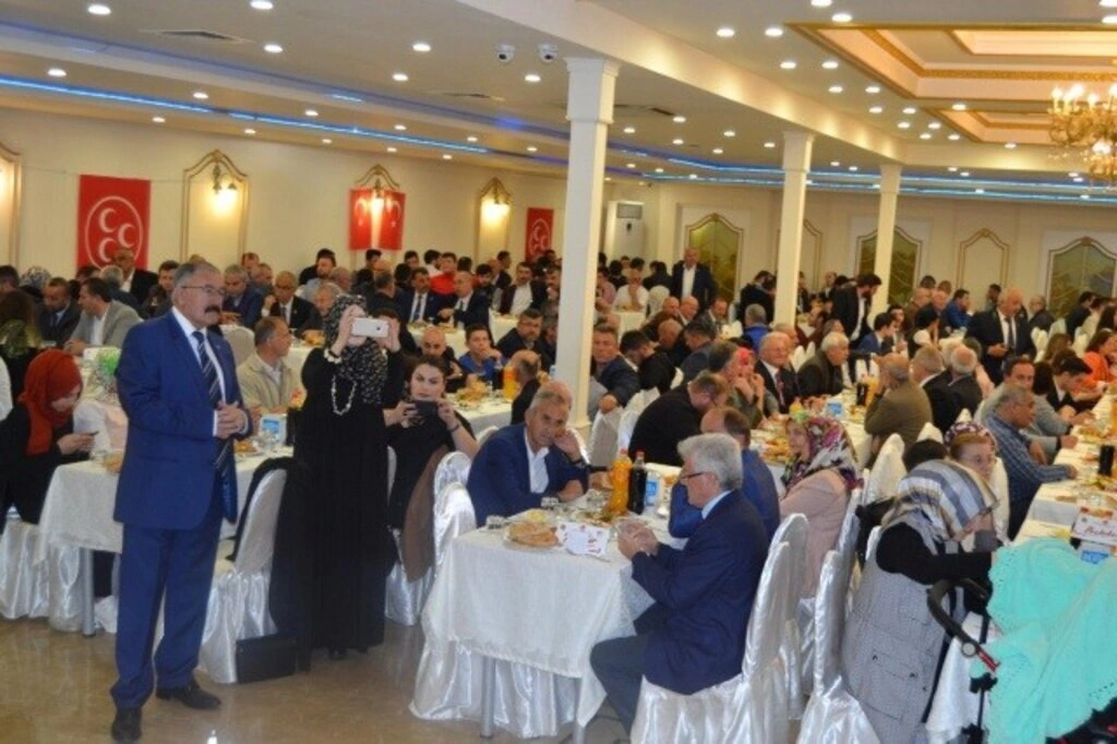 MHP Samsun İl Başkanlığı İftar Programı Fotoğrafları - Resim 13