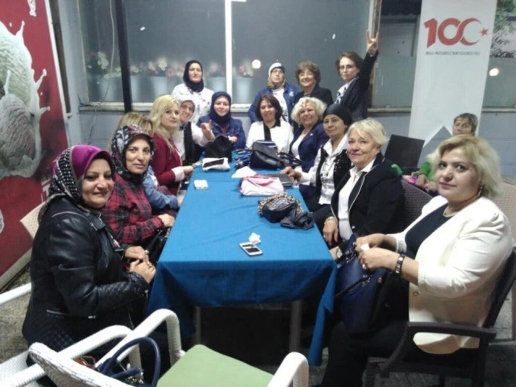 MHP Samsun İl Başkanlığı İftar Programı Fotoğrafları - Resim 16