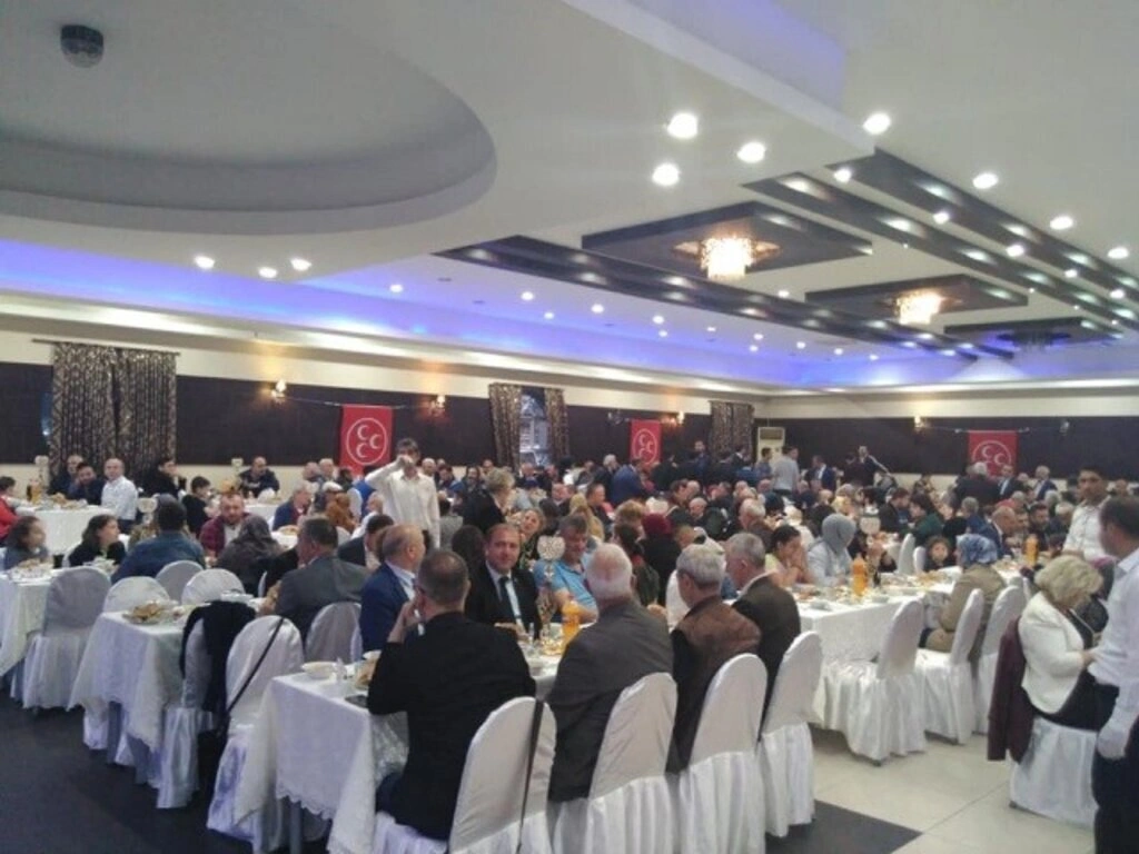 MHP Samsun İl Başkanlığı İftar Programı Fotoğrafları - Resim 19