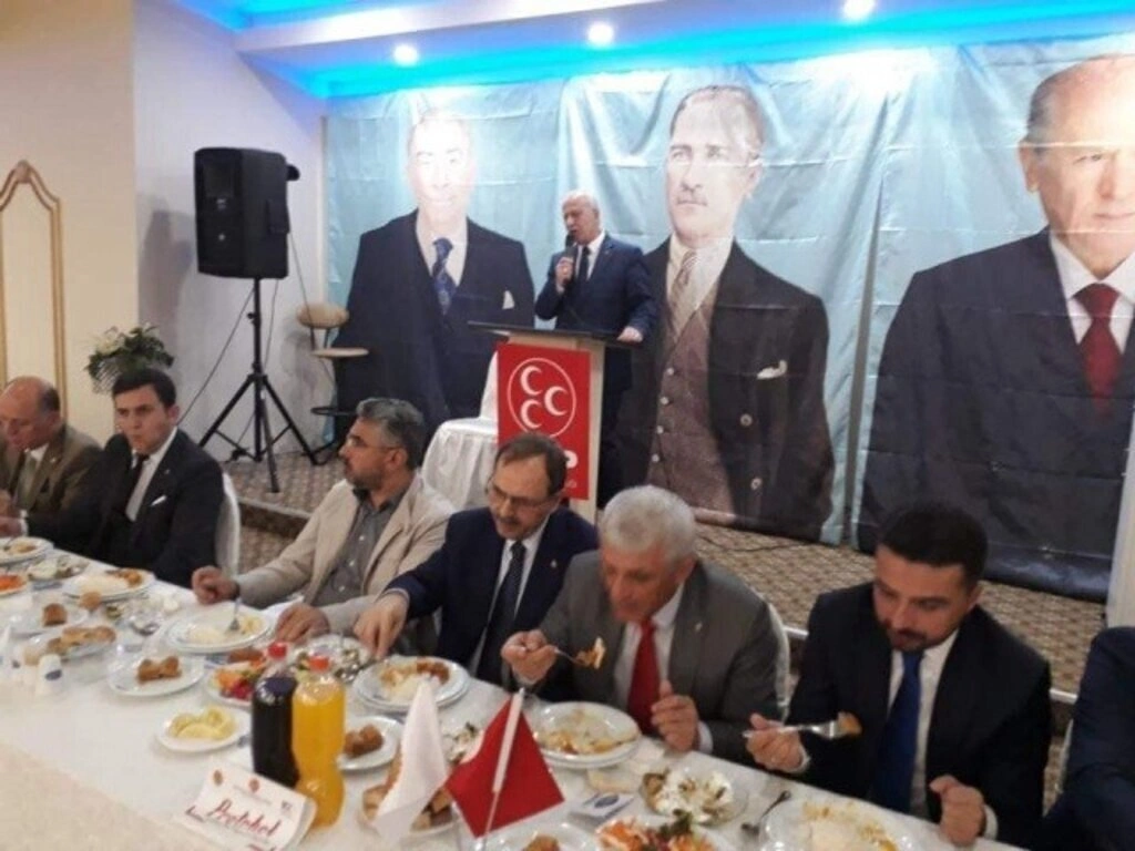MHP Samsun İl Başkanlığı İftar Programı Fotoğrafları - Resim 20