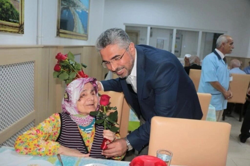 AK PARTİ SAMSUN BAYRAM'DA HERKESLE KUCAKLAŞTI - Resim 16