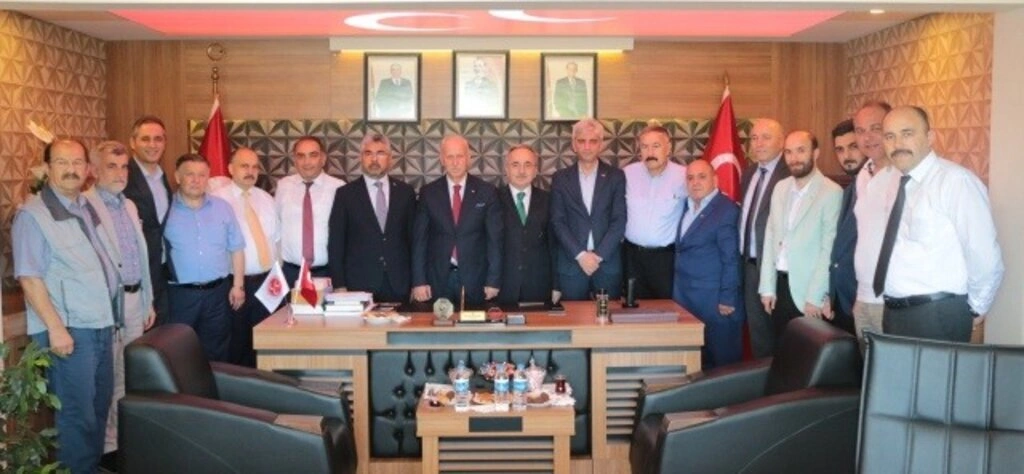 AK PARTİ SAMSUN BAYRAM'DA HERKESLE KUCAKLAŞTI - Resim 27