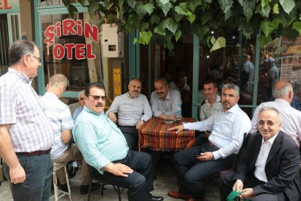 AK PARTİ SAMSUN BAYRAM'DA HERKESLE KUCAKLAŞTI - Resim 29