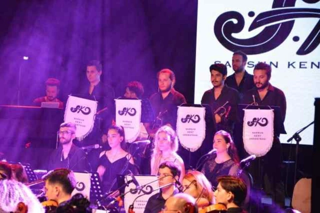 Samsun Kent Orkestrası'ndan muhteşem konser - Resim 18