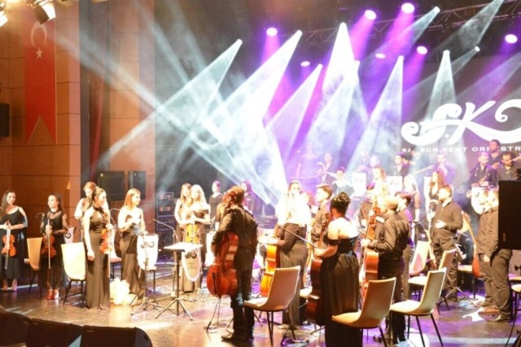 Samsun Kent Orkestrası'ndan muhteşem konser - Resim 19