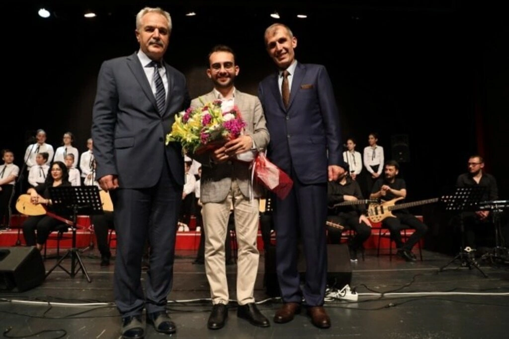 İlkadım THM Çocuk ve Gençlik Korosu kulakların pasını sildi - Resim 9