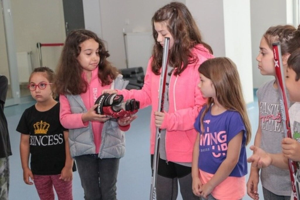 SAMSUN'DA BUZ HOKEYİ BRANŞININ ALT YAPI TEMELİ ATILDI - Resim 10