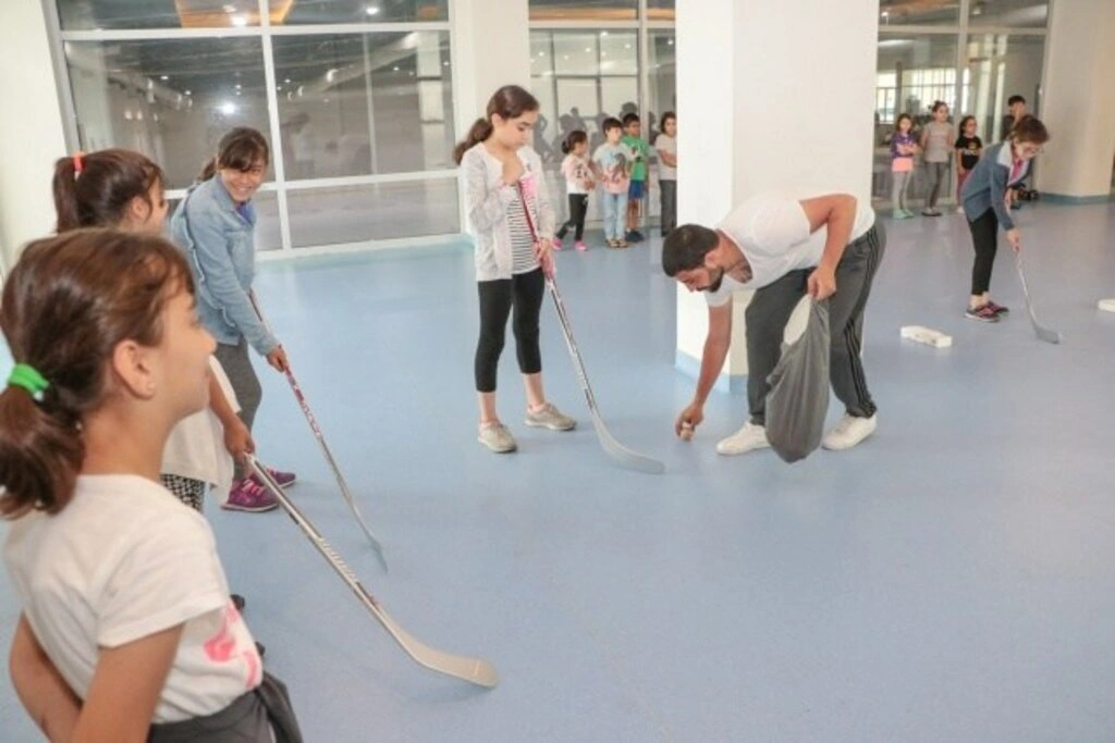 SAMSUN'DA BUZ HOKEYİ BRANŞININ ALT YAPI TEMELİ ATILDI - Resim 13