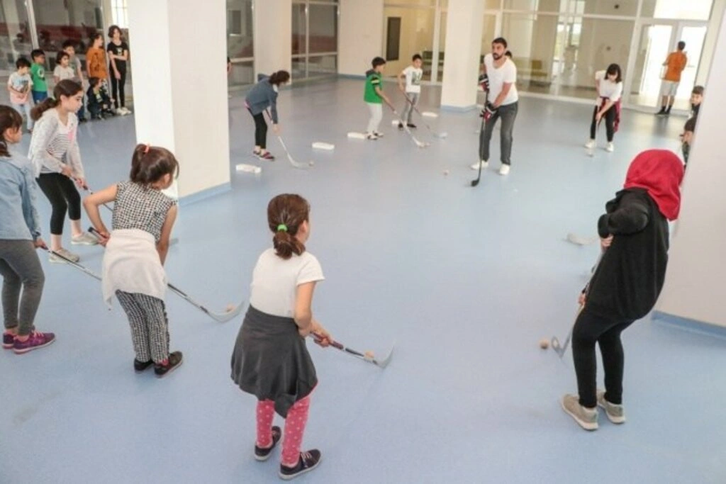 SAMSUN'DA BUZ HOKEYİ BRANŞININ ALT YAPI TEMELİ ATILDI - Resim 14