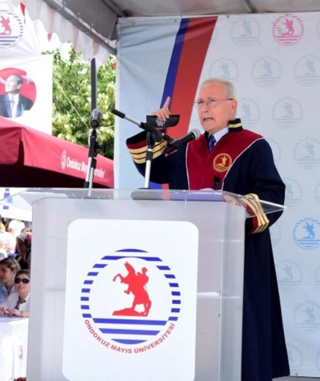 Samsun Eğitim Fakültesinde Mezuniyet Sevinci - Resim 12