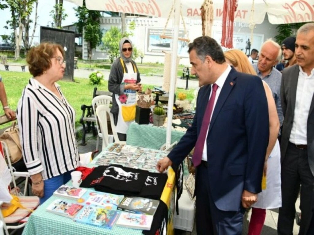 Yöresel Ot Yemekleri Festivali Samsun'da düzenlendi - Resim 5