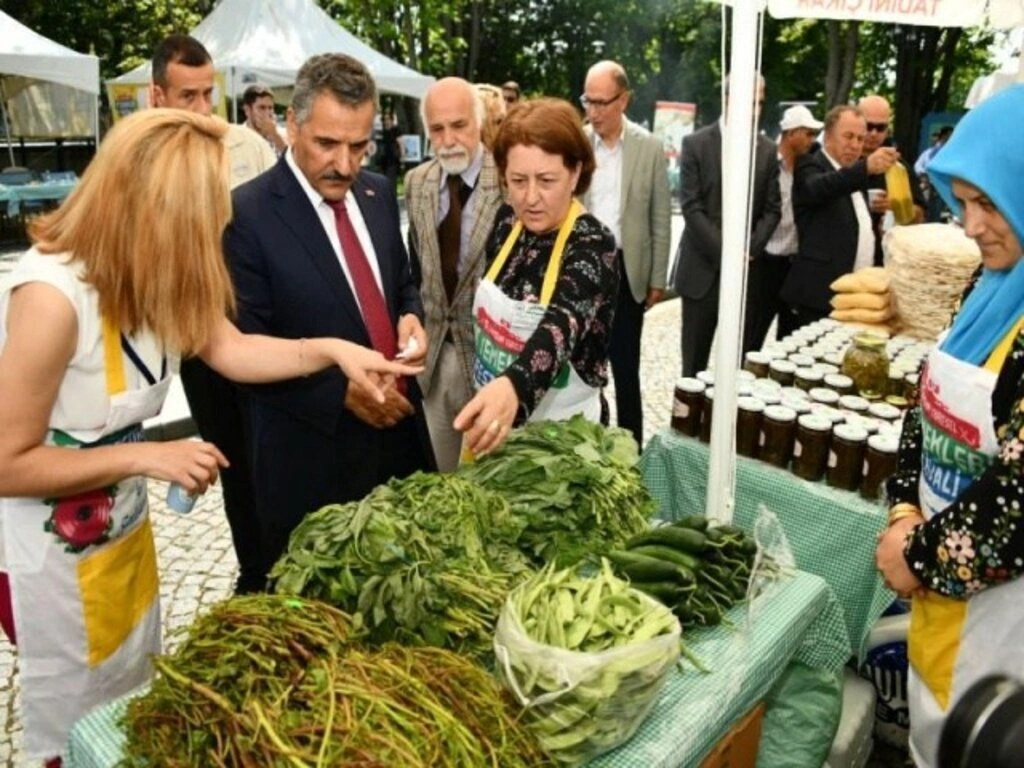 Yöresel Ot Yemekleri Festivali Samsun'da düzenlendi - Resim 8