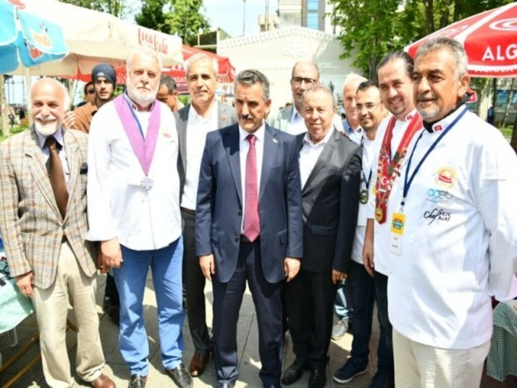 Yöresel Ot Yemekleri Festivali Samsun'da düzenlendi - Resim 10