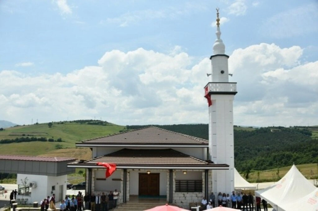 Adalet Camii Samsun Cezaevi'nin yanında ibadete açıldı - Resim 2