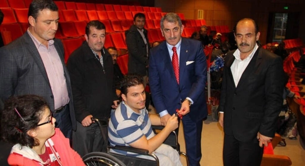 AK Parti'den Engelliler Günü programı - Resim 15