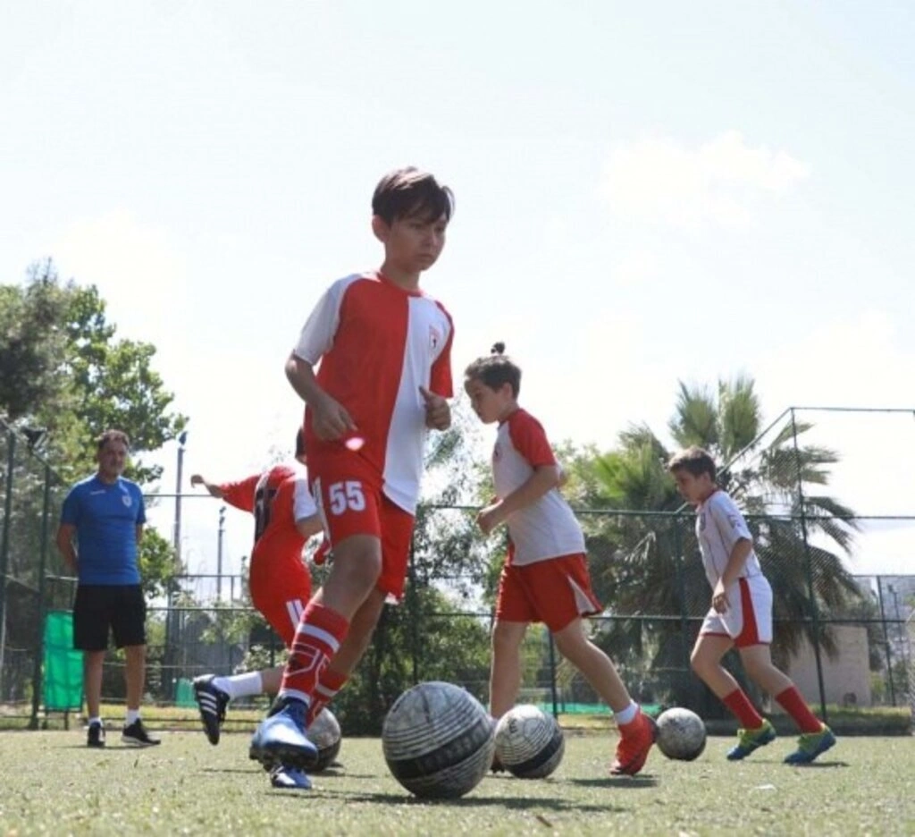 Samsunspor Futbol Okulu yaz sezonu başladı - Resim 3