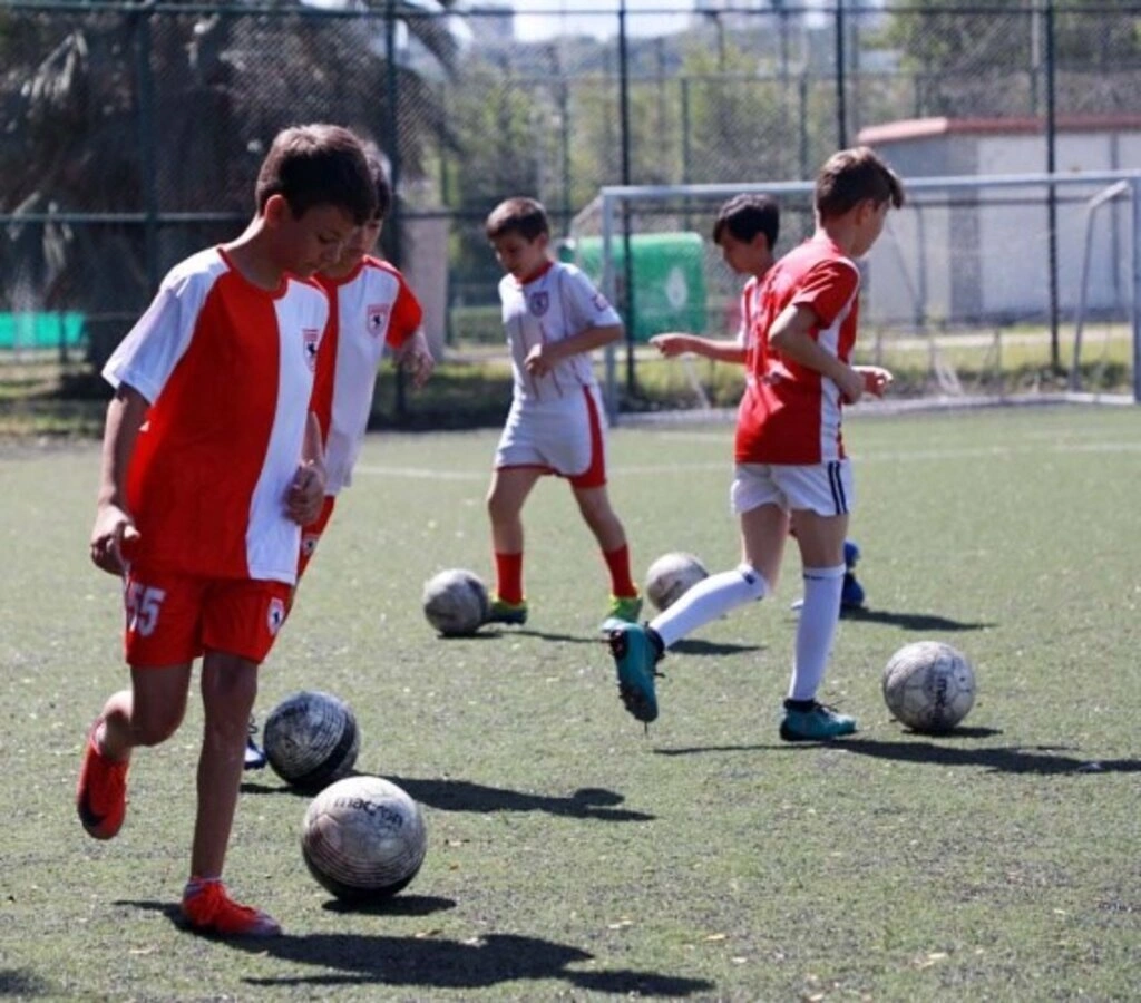 Samsunspor Futbol Okulu yaz sezonu başladı - Resim 4