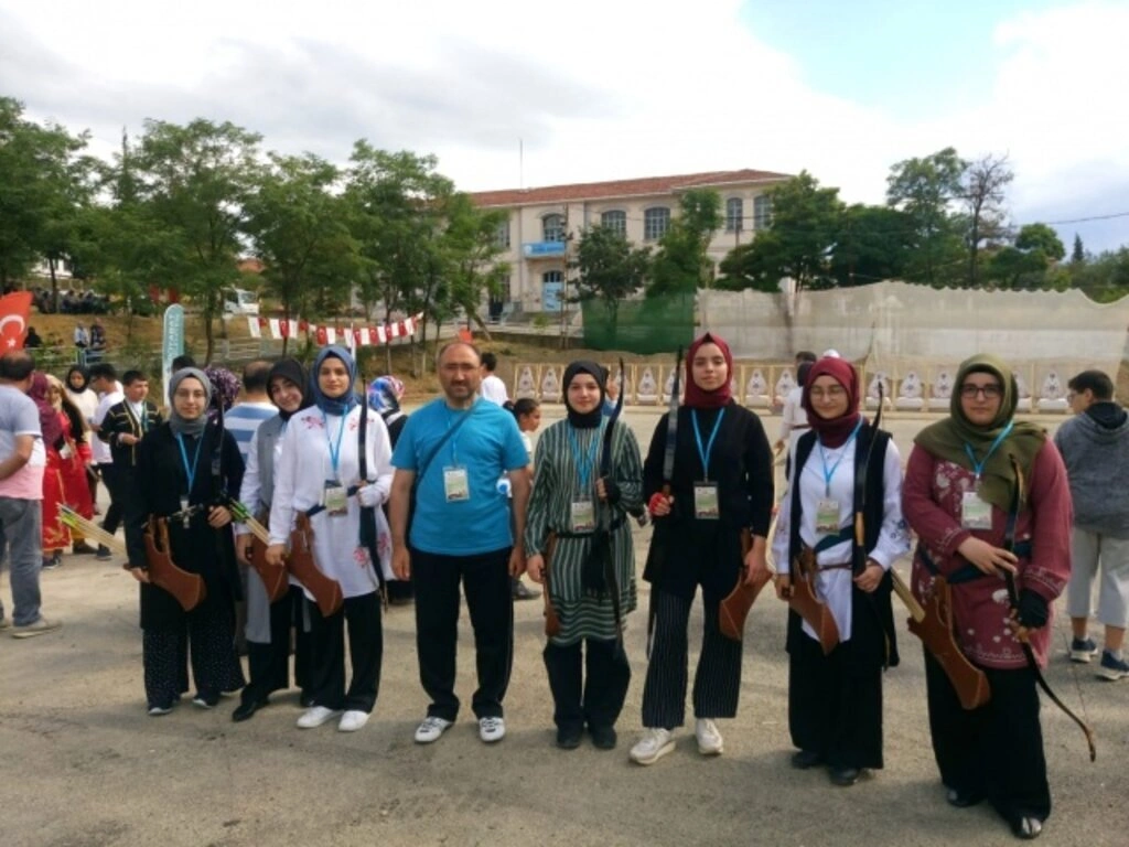 Samsun Takımı Geleneksel Okçuluk Yarışmasına Katıldı - Resim 5