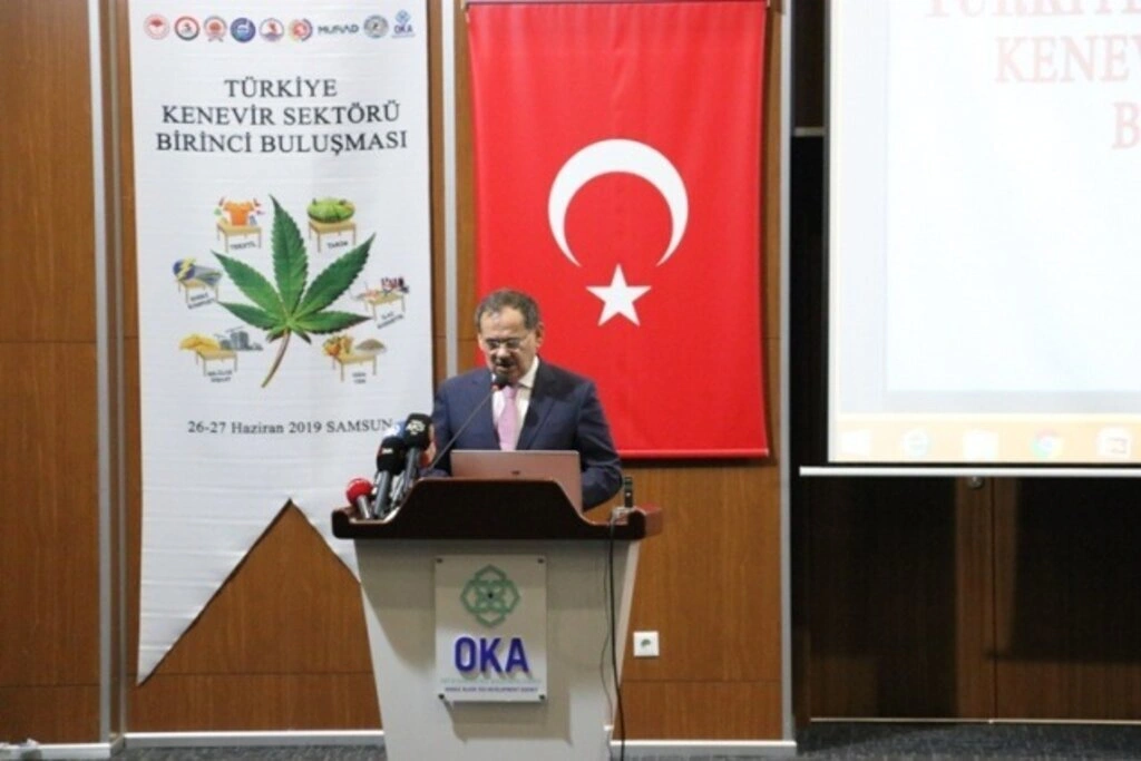 Türkiye Kenevir Sektörü Birinci Buluşması Samsun'da gerçekleştirildi - Resim 1