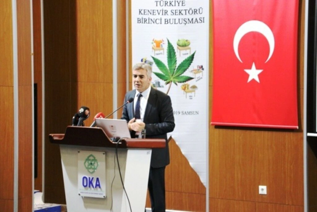 Türkiye Kenevir Sektörü Birinci Buluşması Samsun'da gerçekleştirildi - Resim 2
