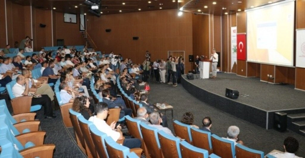 Türkiye Kenevir Sektörü Birinci Buluşması Samsun'da gerçekleştirildi - Resim 12