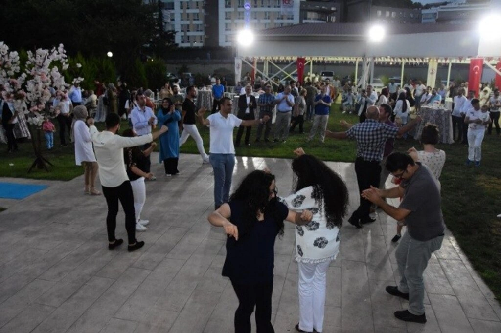 OMÜ Mezunlarıyla Buluştu - Resim 3