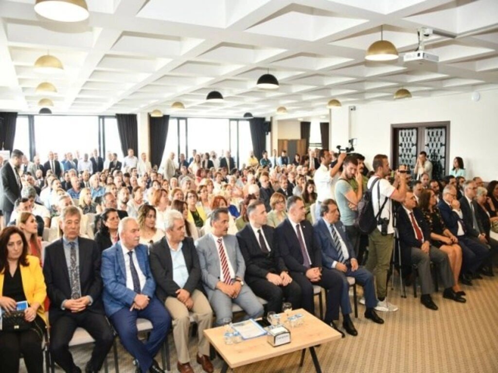 Samsun Eczacı Odası yeni hizmet binası açıldı - Resim 2