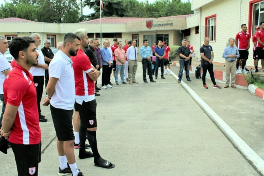 Samsunspor dualarla Bolu'ya hareket etti - Resim 4