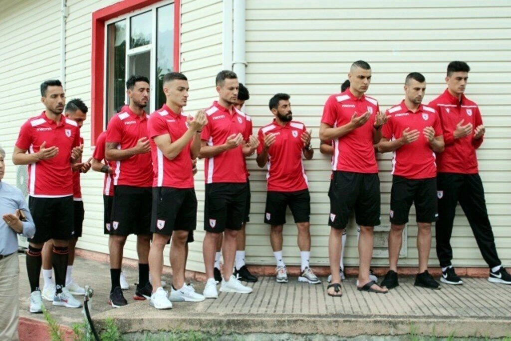 Samsunspor dualarla Bolu'ya hareket etti - Resim 5
