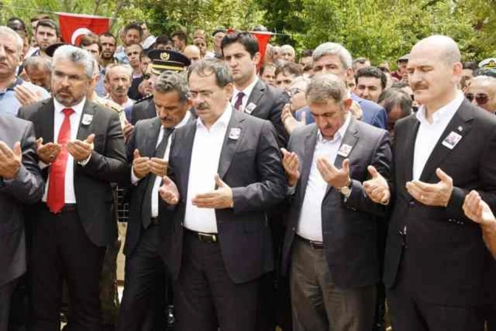 Şehit Jandarma Binbaşı Zafer Akkuş Son Yolculuğuna Uğurlandı - Resim 2