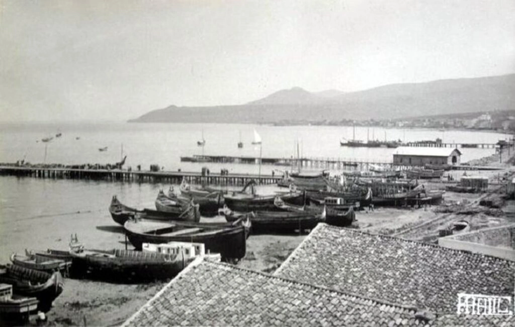 Samsun'un tarihi eski fotoğrafları - Birçok tarihi belge ve arşivlerden derlediğimiz, Samsun Limanı, Samsun Dolgu Sahası, Samsun Fuarı ve bugünlerde yıkımı - Resim 14